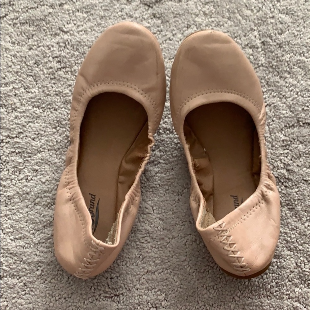Lucky brand flats